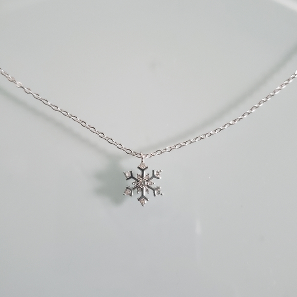 Small Snowflake Necklace - Picture 2 of 5